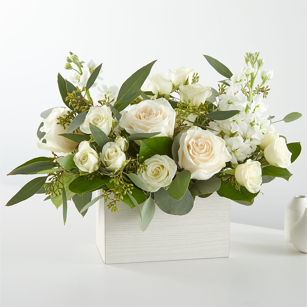 Fresh Linen Box Bouquet – Flowers By Marianne, Salisbury MA