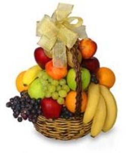 Classic Fruit Basket – Flowers By Marianne, Salisbury MA
