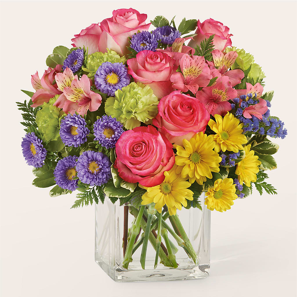 Candy Jar Bouquet – Flowers By Marianne, Salisbury MA