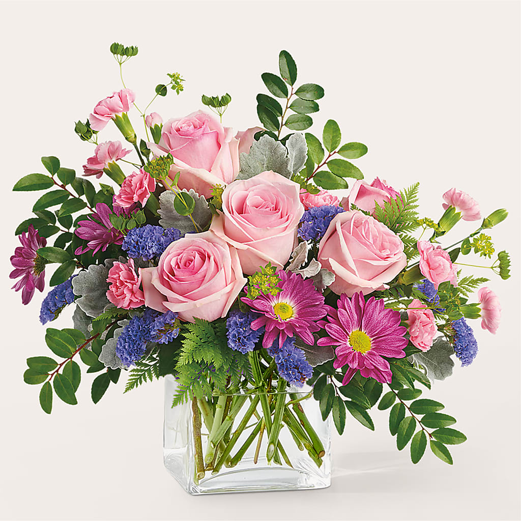Starlet Bouquet – Flowers By Marianne, Salisbury MA