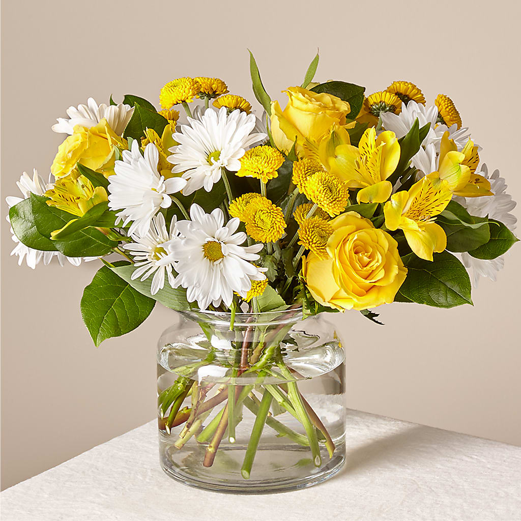 Sunny Sentiments Bouquet – Flowers By Marianne, Salisbury MA