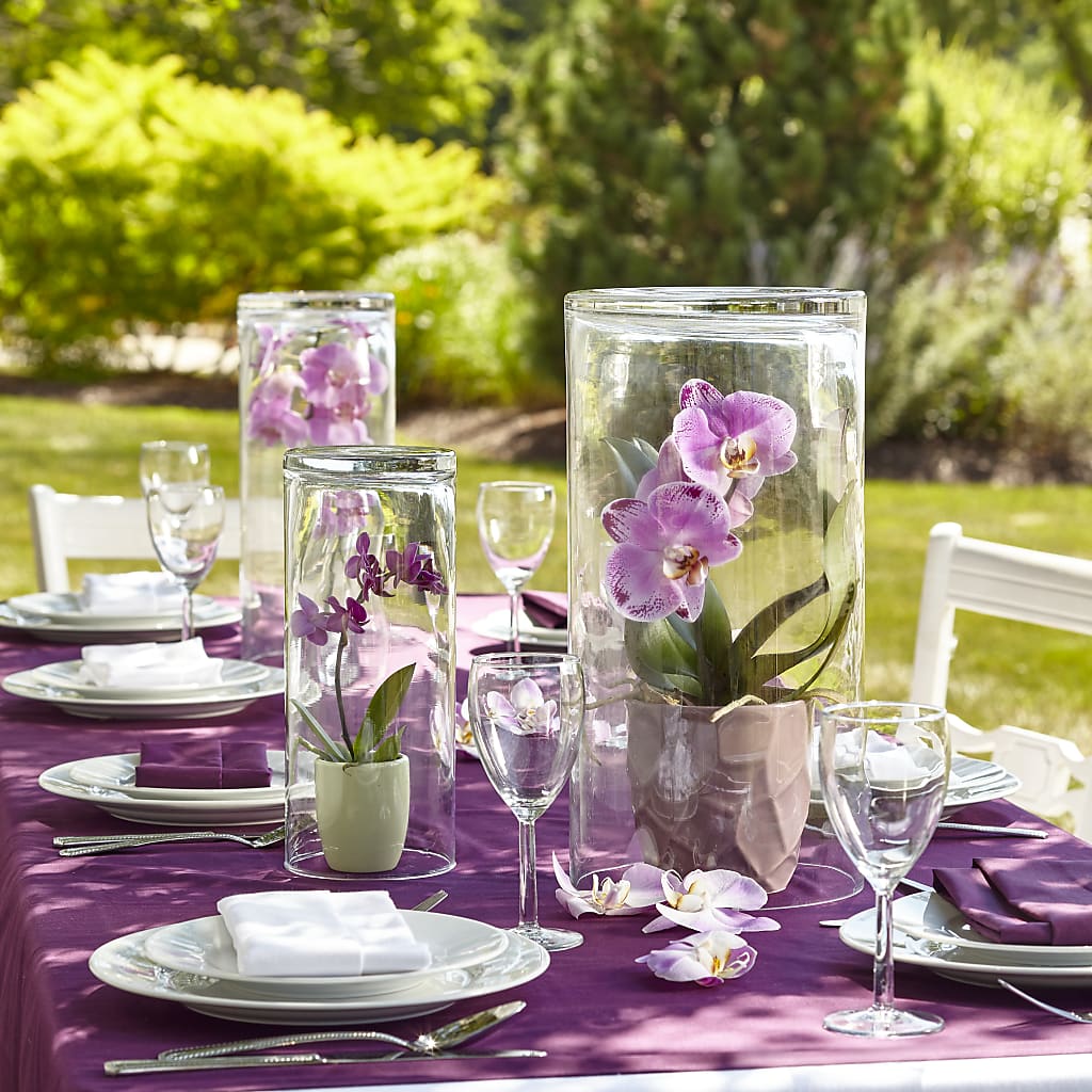 Dramatic Garden Centerpiece – Flowers By Marianne, Salisbury MA