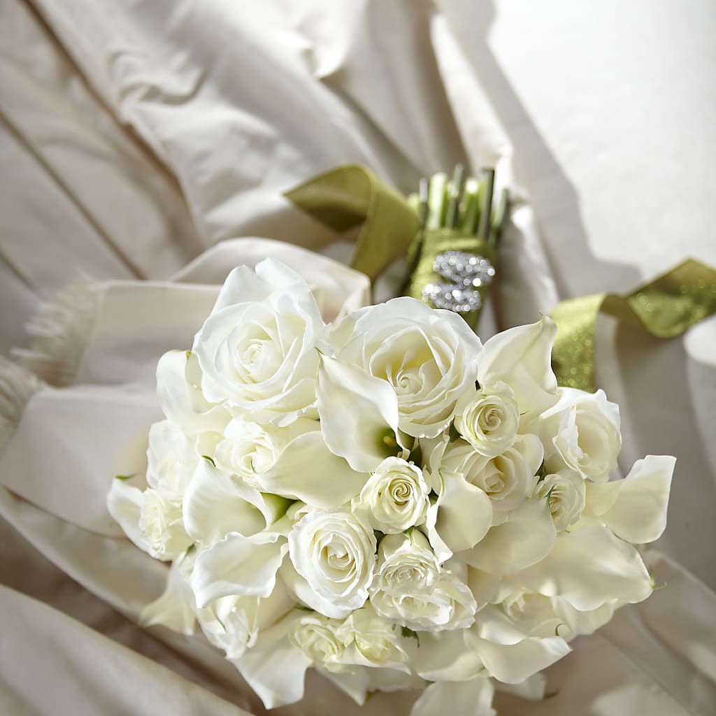 Serene Highness Bouquet – Flowers By Marianne, Salisbury MA