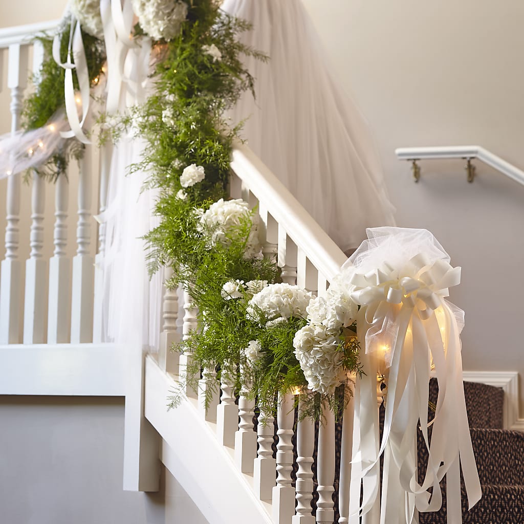 Champagne Dreams Garland – Flowers By Marianne, Salisbury MA