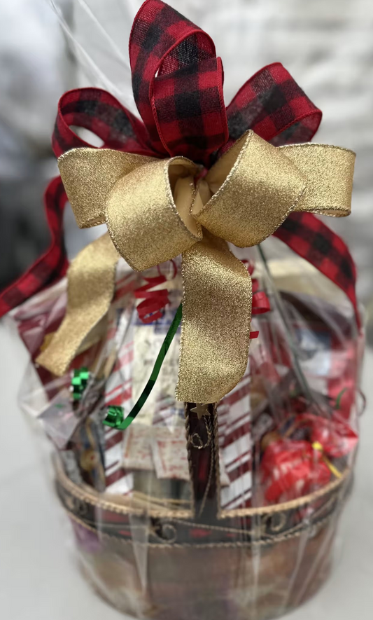 Cozy Christmas Delights Basket