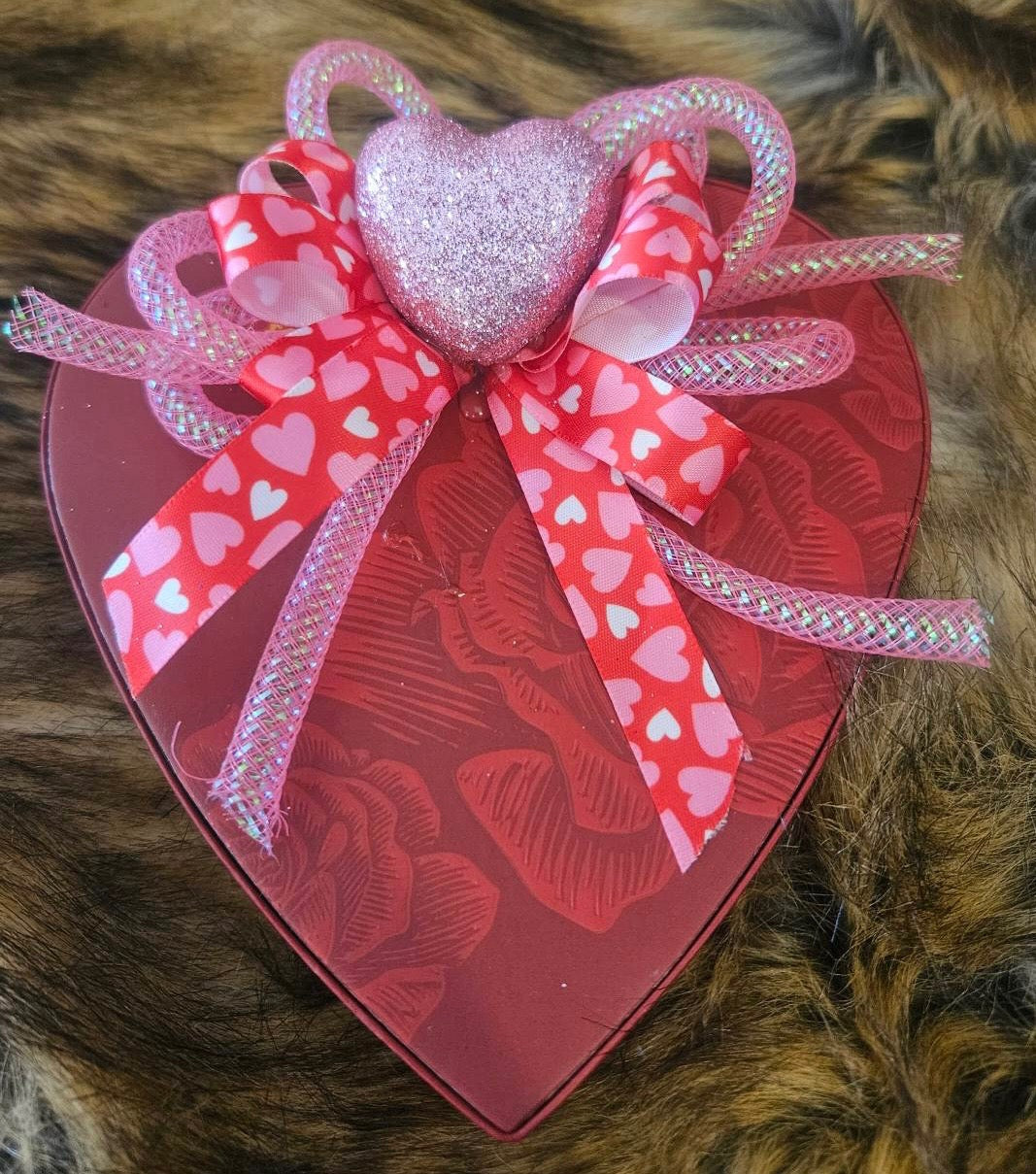 Embossed Heart Box