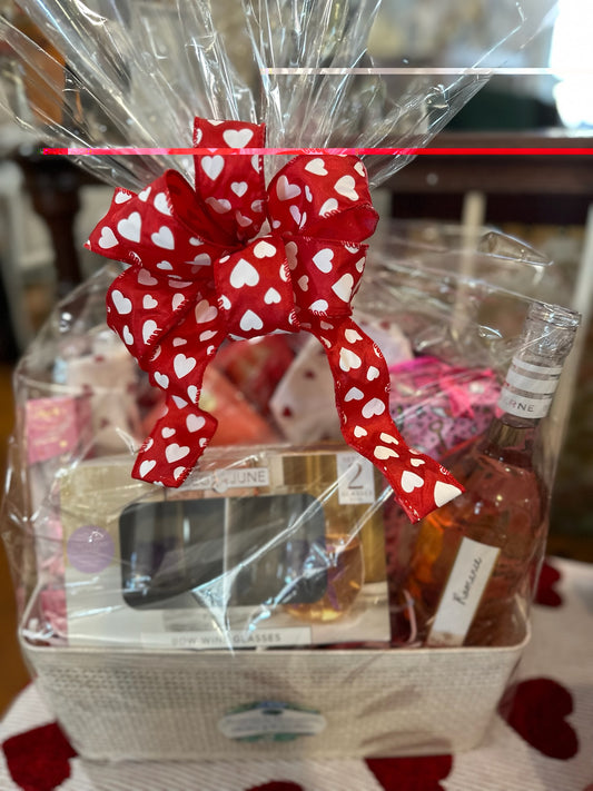 Romance "I Love You" Wine and Goodie Basket