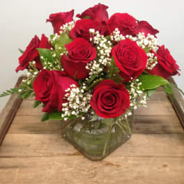 Red Rose Cube Bouquet –  Flowers By Marianne, Salisbury MA